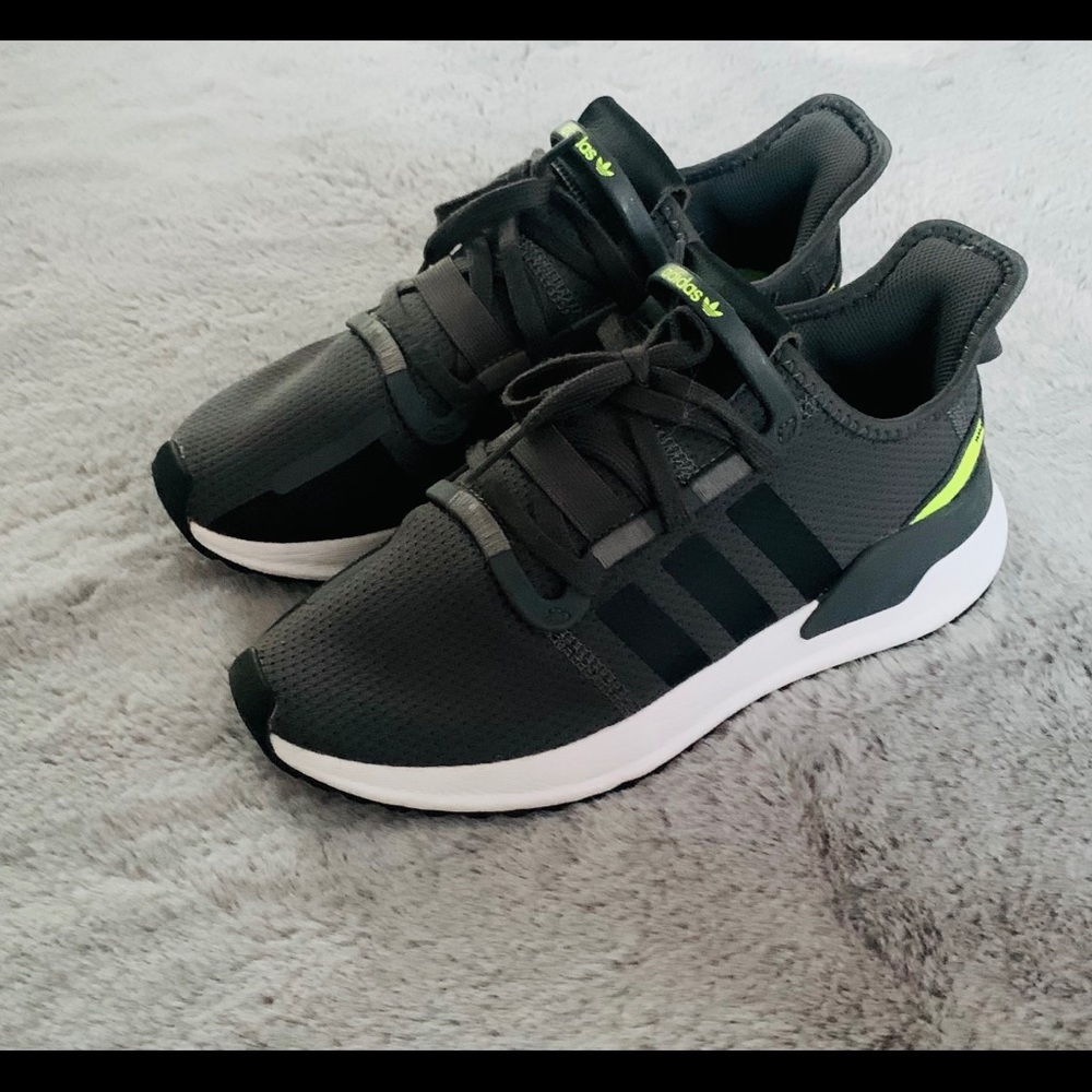 Adidas Running Sneaker